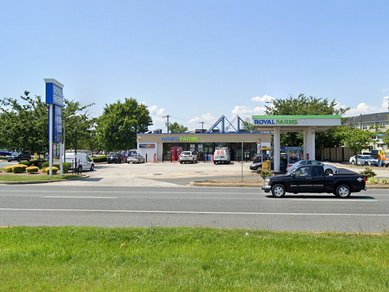 Primary Photo Of 4015 North Point Blvd, Dundalk Freestanding For Lease