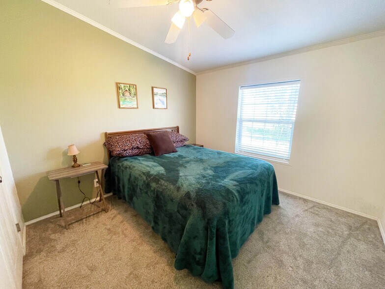 More Photos Of 25338 US Highway 270, Woodward Trailer Camper Park For Sale