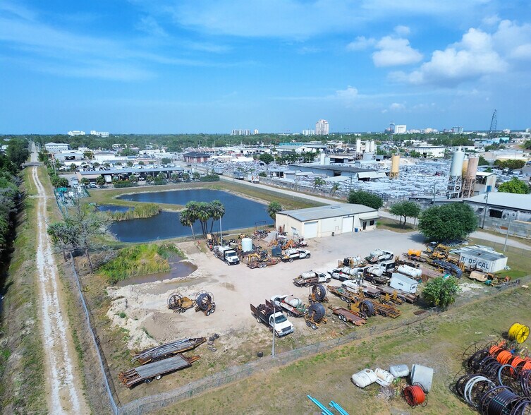 Primary Photo Of 2742 Katherine St, Fort Myers Land For Lease