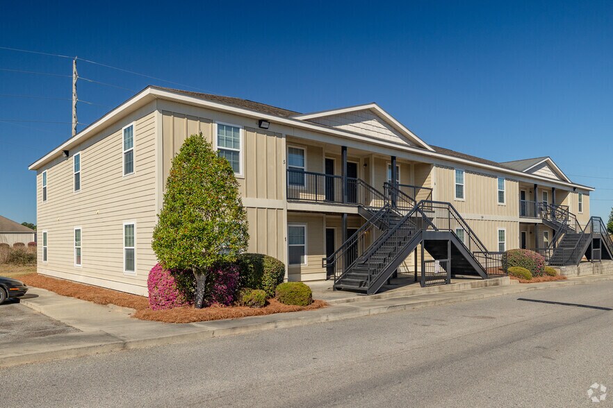 Primary Photo Of 101 Oak Forest Ln, Tifton Apartments For Sale