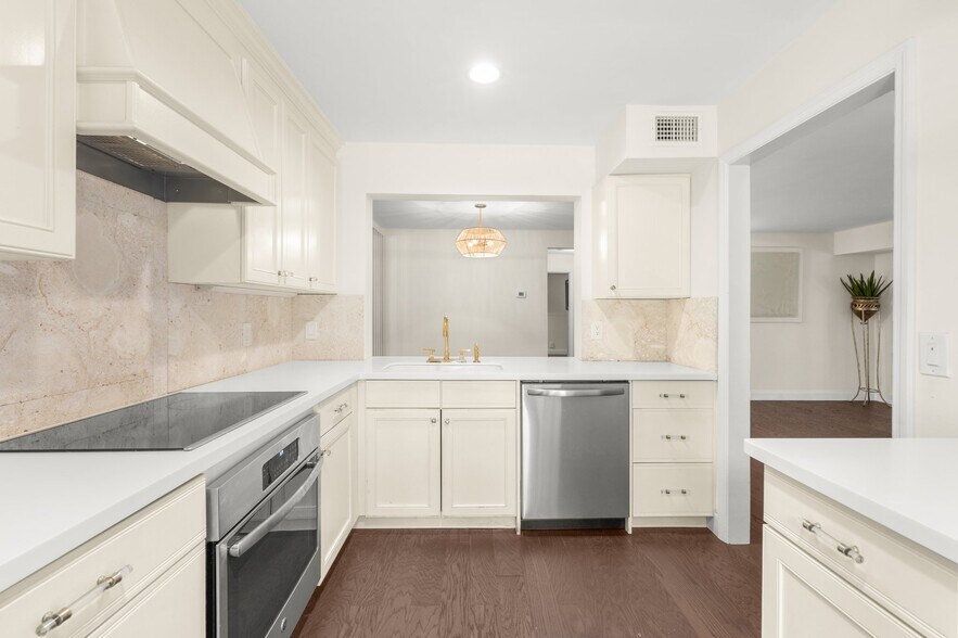 More Photos Of 5063 Heatherhill Ln, Boca Raton Apartments For Sale