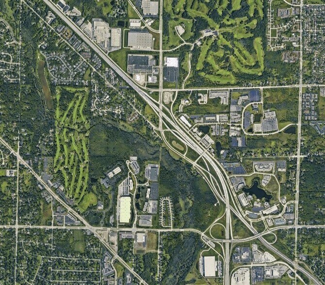 More Photos Of 10850 W Park Pl, Milwaukee Office For Lease