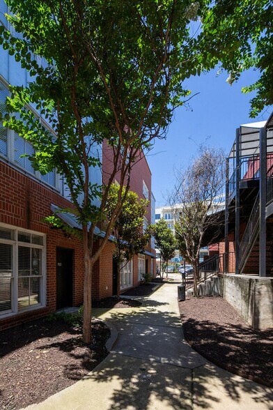 More Photos Of , Memphis Multifamily For Sale