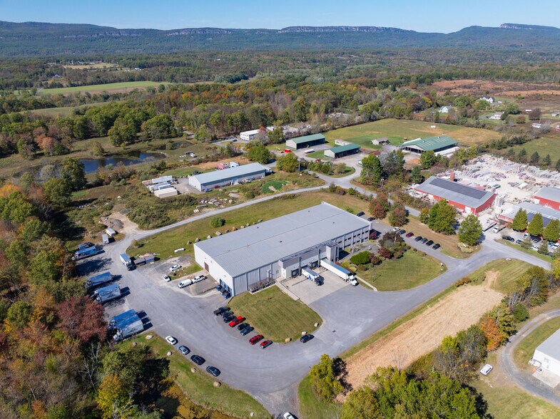 More Photos Of 47 Steves Ln, Gardiner Refrigeration Cold Storage For Sale