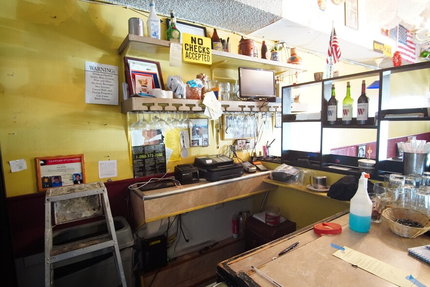 More Photos Of 6582-6584 Mission St, Daly City Storefront Retail Residential For Sale