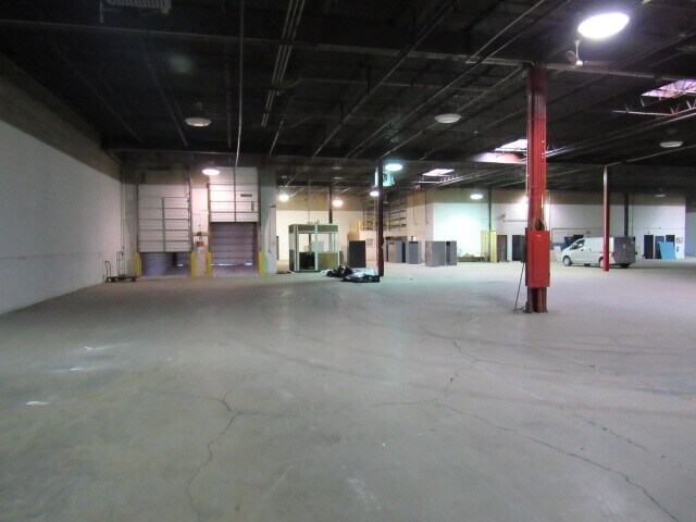 More Photos Of 1175 Central Ave, University Park Manufacturing For Lease