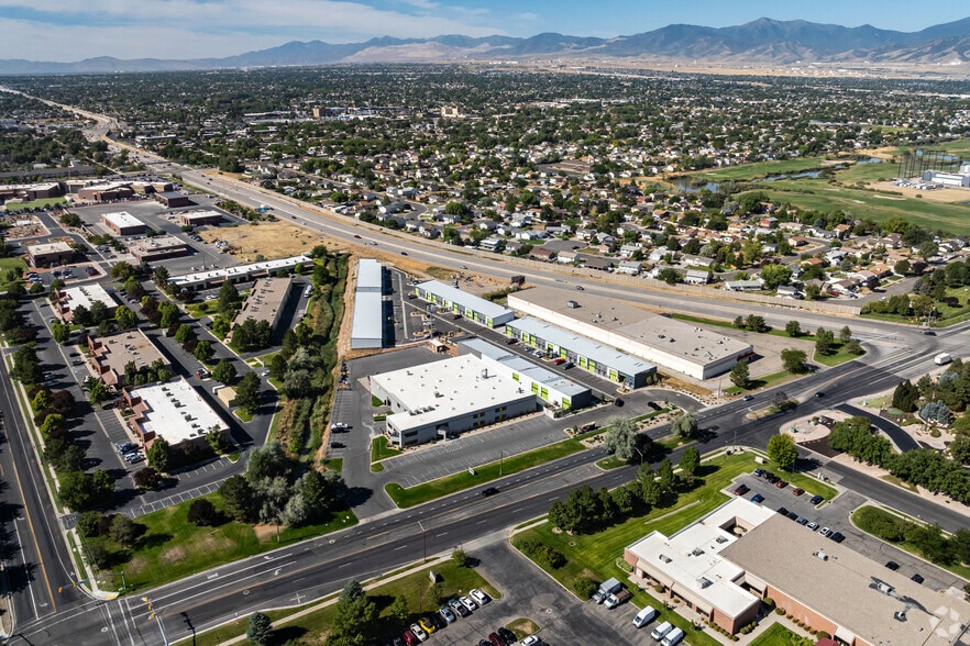 More Photos Of 3747 W Parkway Blvd, West Valley City Warehouse For Lease