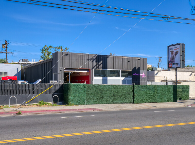 Primary Photo Of 2134 S Sepulveda Blvd, Los Angeles Showroom For Sale