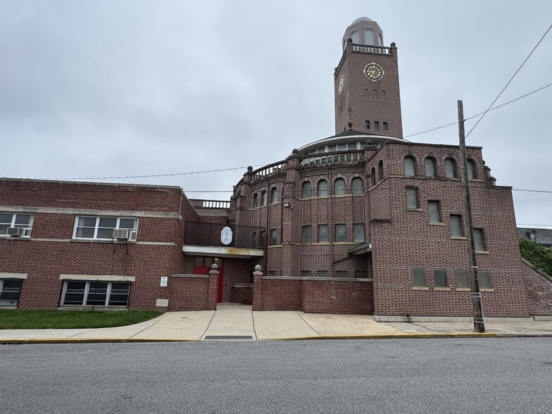 More Photos Of 100 Lafayette St, York Specialty For Sale