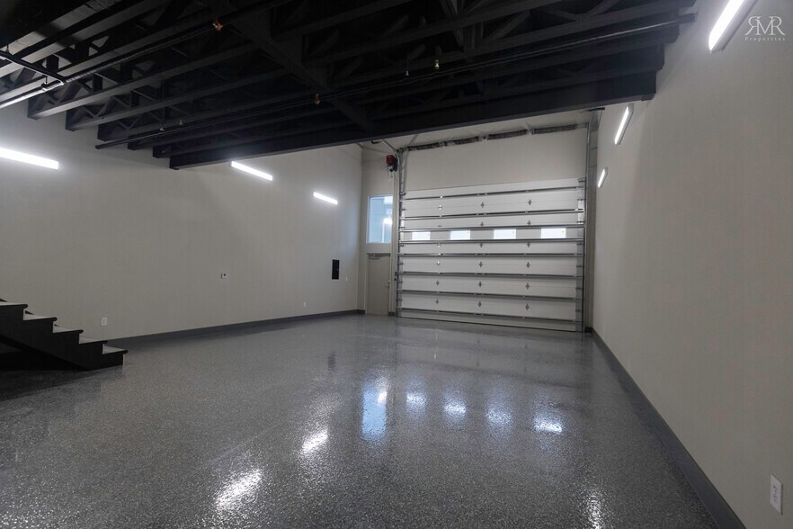 More Photos Of 1435 FM 1463 Rd, Katy Showroom For Sale