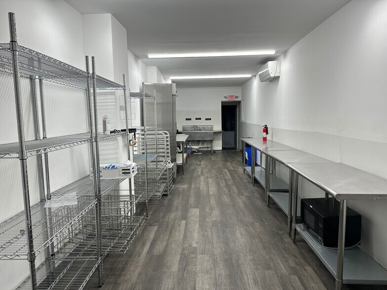 More Photos Of 5006 Curtis Ave, Curtis Bay Storefront Retail Residential For Lease