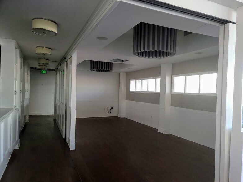 More Photos Of 2900-2920 W 25th Ave, Denver Restaurant For Lease