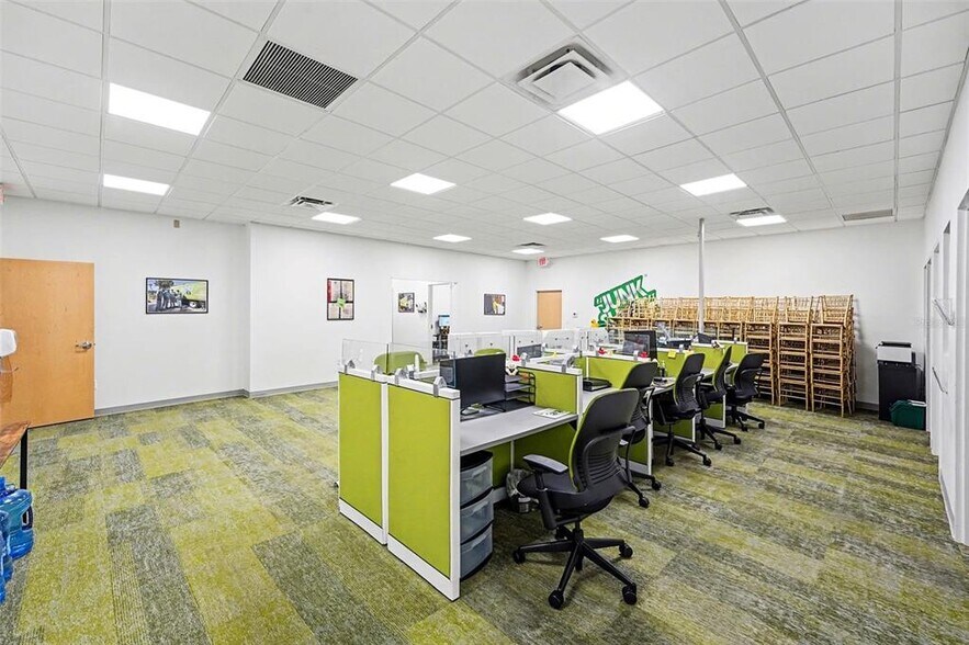 More Photos Of 2304 E Busch Blvd, Tampa Office For Sale
