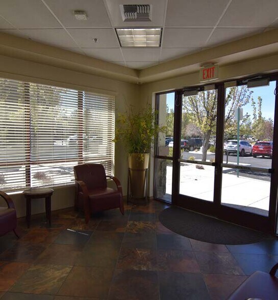 More Photos Of 5595 S Kietzke Ln, Reno Office For Lease