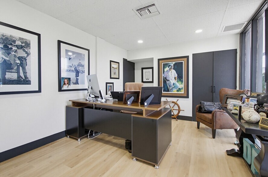 More Photos Of 6280 Riverdale St, San Diego Office For Lease