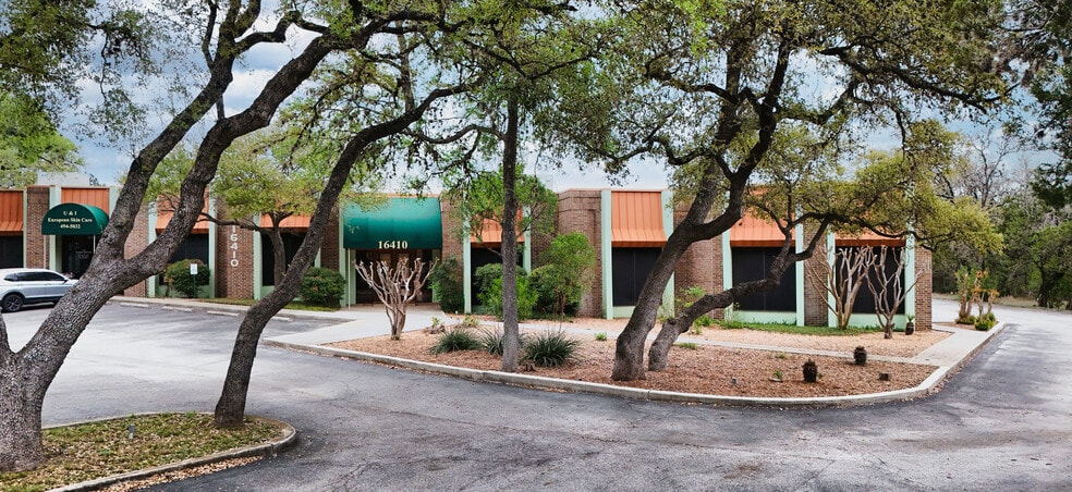 More Photos Of 16410 Blanco Rd, San Antonio Office For Lease