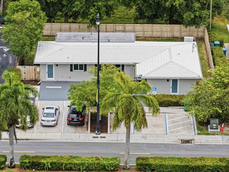 More Photos Of 940 State Road 7, Fort Lauderdale Office For Sale