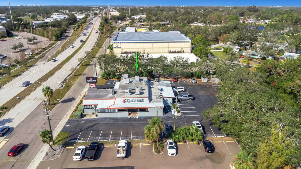 More Photos Of 2901 Tyrone Blvd, Saint Petersburg Restaurant For Sale