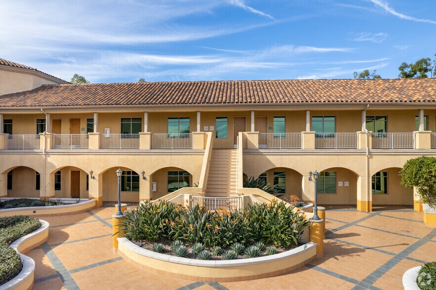 More Photos Of 24361 El Toro Rd, Laguna Woods Medical For Lease