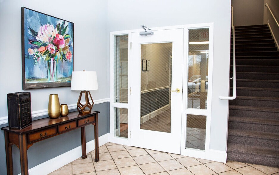 More Photos Of , Marietta Office For Sale