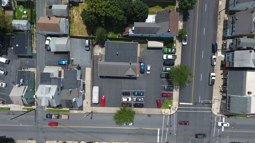 746 N New St, Bethlehem, PA 18018 Auto Repair For Sale