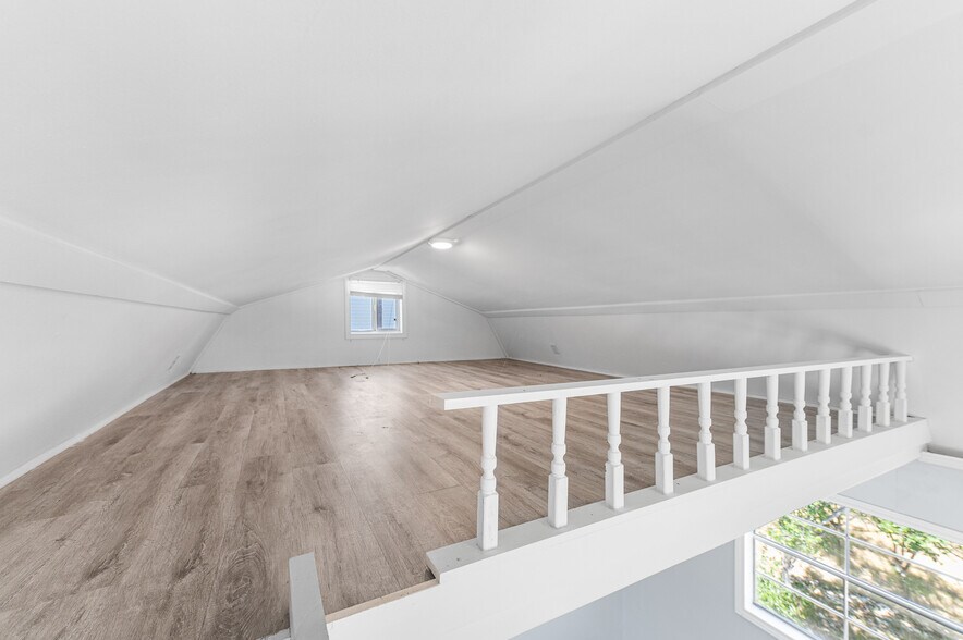 More Photos Of 9130 Rebecca Creek Rd, Spring Branch Specialty For Sale