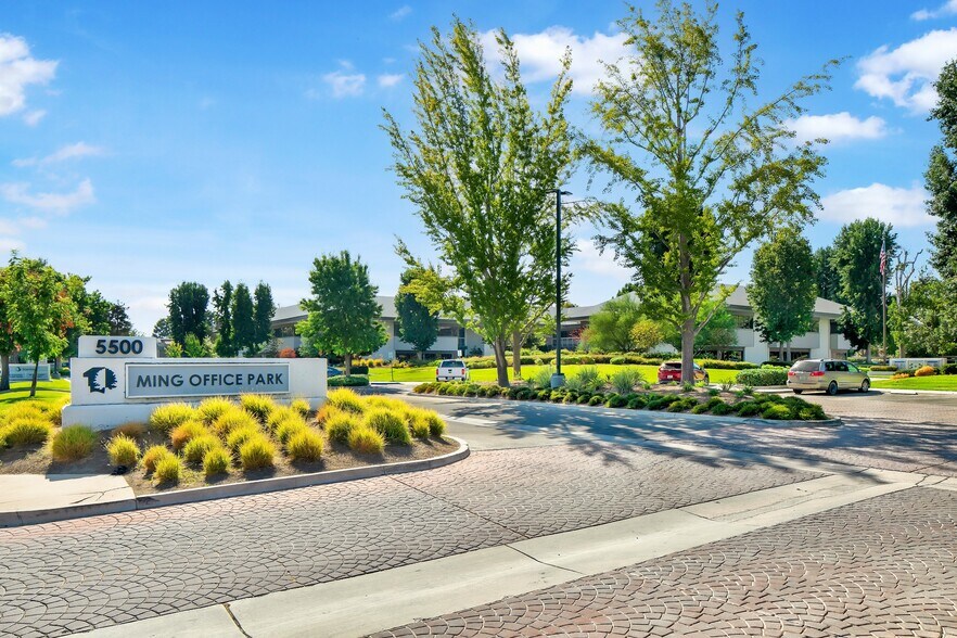 More Photos Of 5500 Ming Ave, Bakersfield Medical For Lease