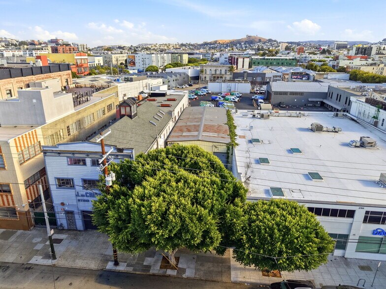More Photos Of 2757 16th St, San Francisco Warehouse For Lease