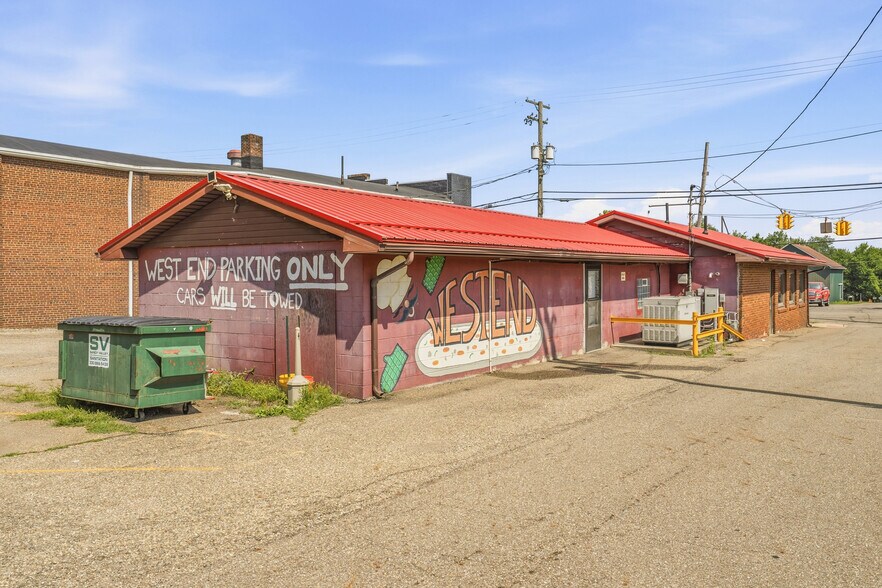 More Photos Of 130 W Lisbon St, Waynesburg Restaurant For Sale