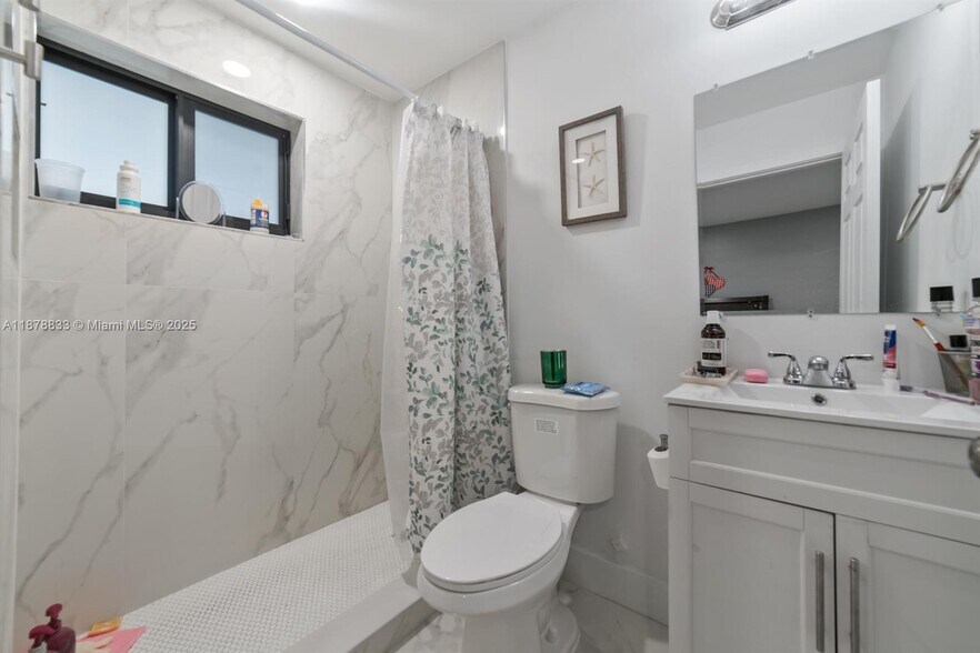 More Photos Of 14501 NE 14th Ave, Miami Apartments For Sale