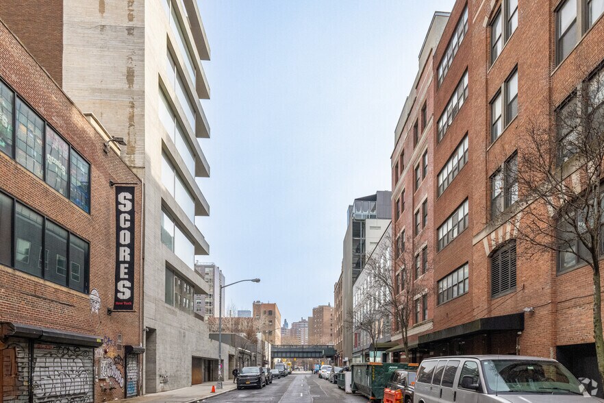 More Photos Of 520 W 27th St, New York Loft Creative Space For Lease