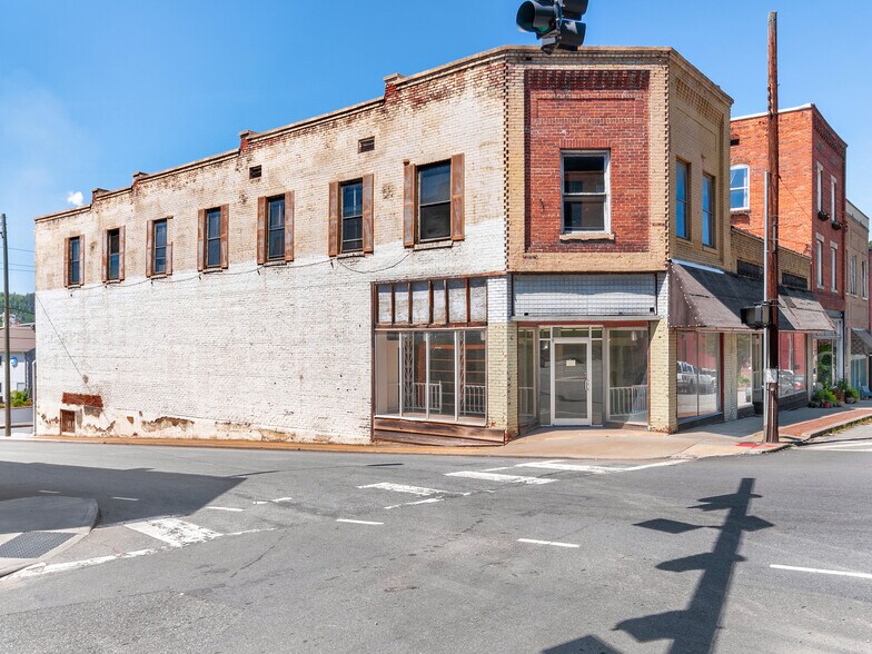 More Photos Of 505 Main St, Canton Storefront Retail Office For Sale