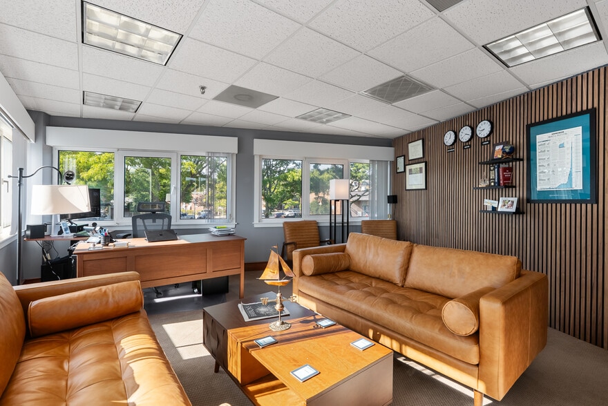 More Photos Of 40 Beach St, Manchester Flex For Sale