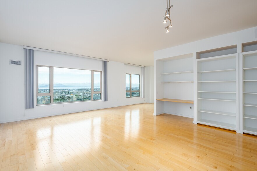 More Photos Of 100 Grand Ave, Oakland Apartments For Lease