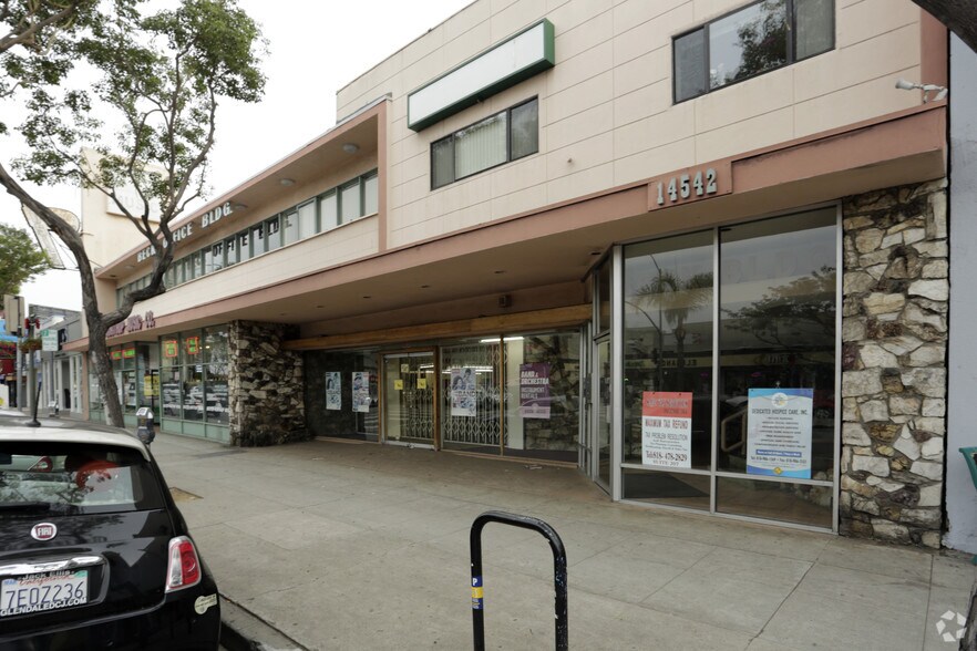 More Photos Of 14534-14542 Ventura Blvd, Sherman Oaks Office For Lease