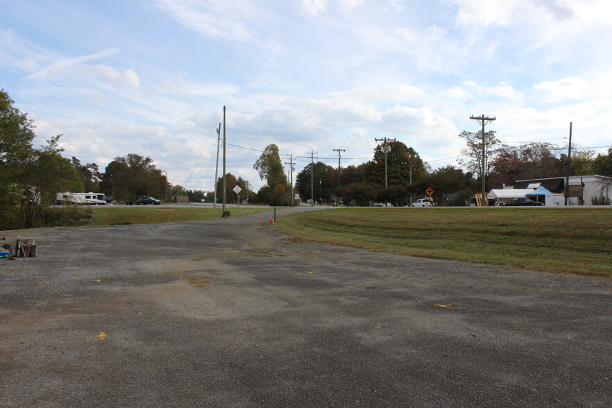 Primary Photo Of 1178 US 21, State Road Land For Sale