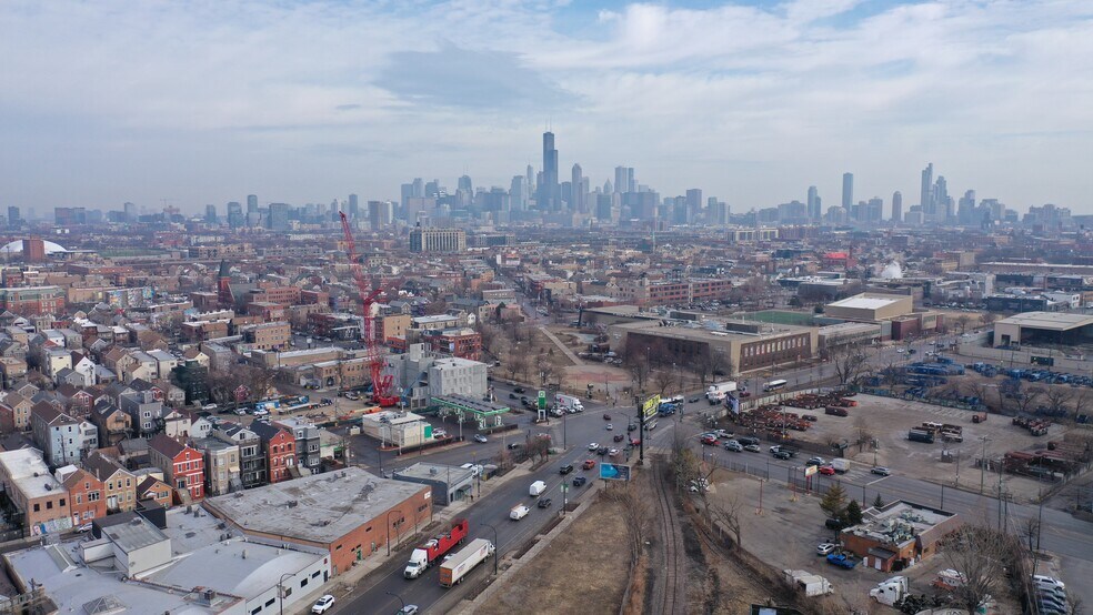 More Photos Of 1643 W Cermak Rd, Chicago Warehouse For Sale