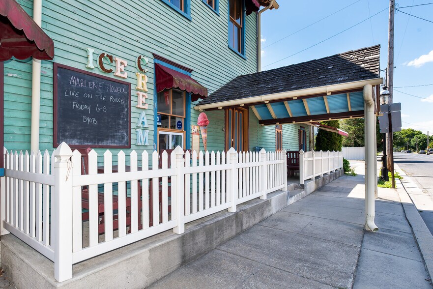 More Photos Of 55 Chestnut St, Elmer Convenience Store For Sale