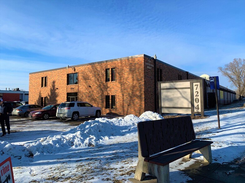 More Photos Of 7204 27th St W, Saint Louis Park Light Manufacturing For Lease