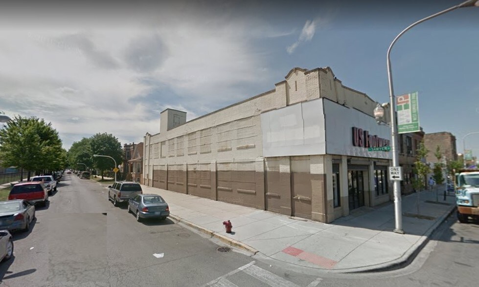 More Photos Of 3235 W Chicago Ave, Chicago Storefront For Sale