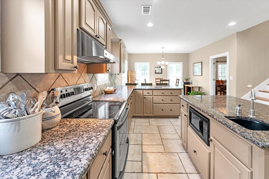 More Photos Of 115 Tanglewood Dr, Huntsville Land For Sale