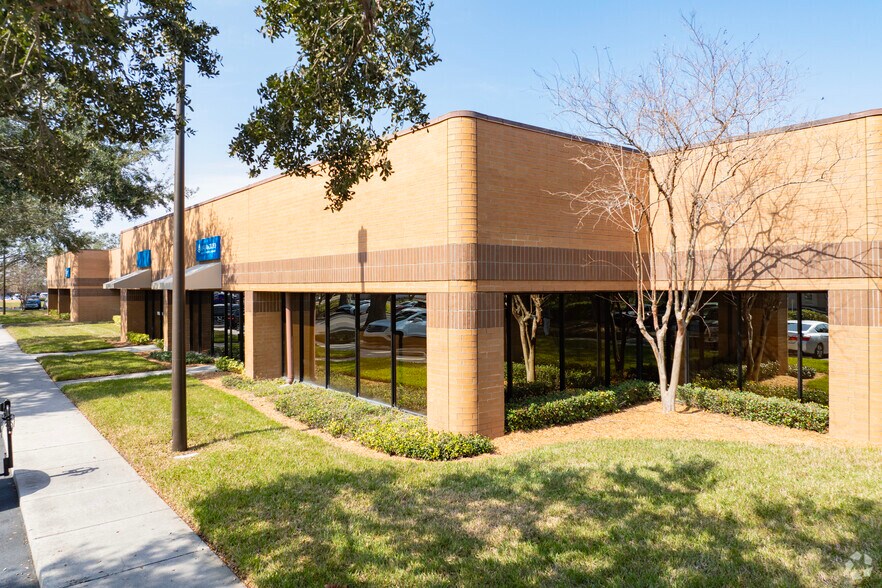 More Photos Of 10500 University Center Dr, Tampa Unknown For Sale