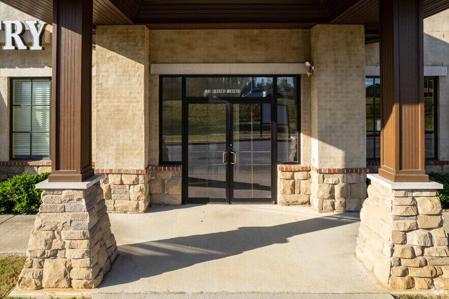 More Photos Of 153 Narrows Pky, Birmingham Office For Lease
