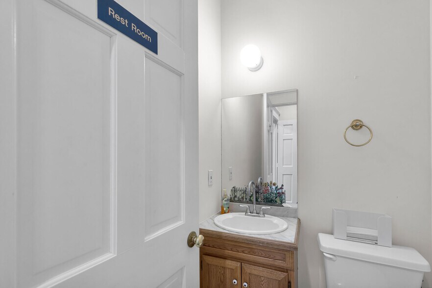 More Photos Of 88101 Old Hwy, Islamorada Office For Sale