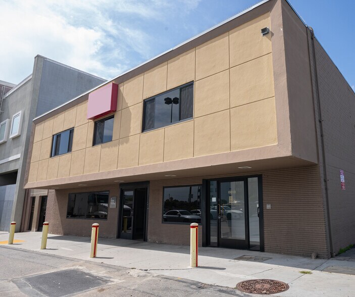 Primary Photo Of 8814-8816 S Sepulveda Blvd, Los Angeles Loft Creative Space For Lease