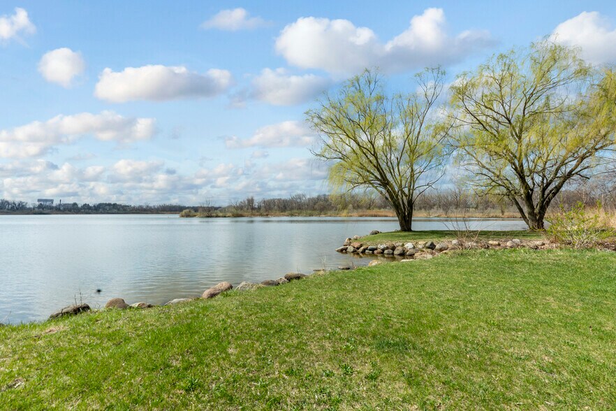 More Photos Of 551 W Kennedy Rd, Braidwood Land For Sale