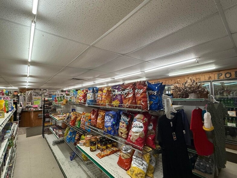 More Photos Of 25425 S Raber Rd, Goetzville General Retail For Sale