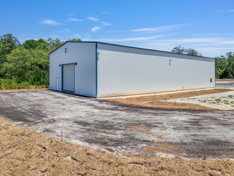 More Photos Of 8037 Treiman Blvd, Webster Warehouse For Sale