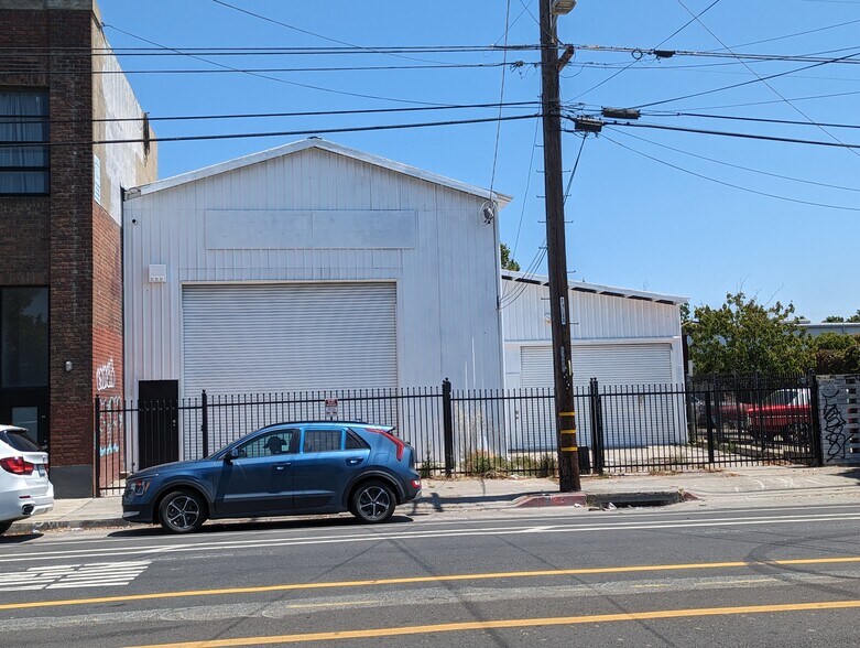 More Photos Of 2324 Adeline St, Oakland Manufacturing For Lease