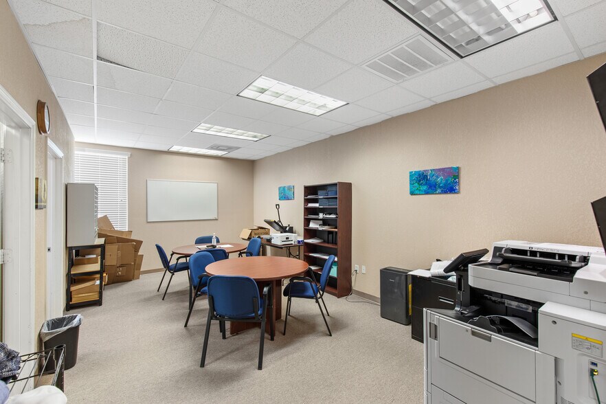 More Photos Of 1125 Cypress Station Dr, Houston Medical For Sale